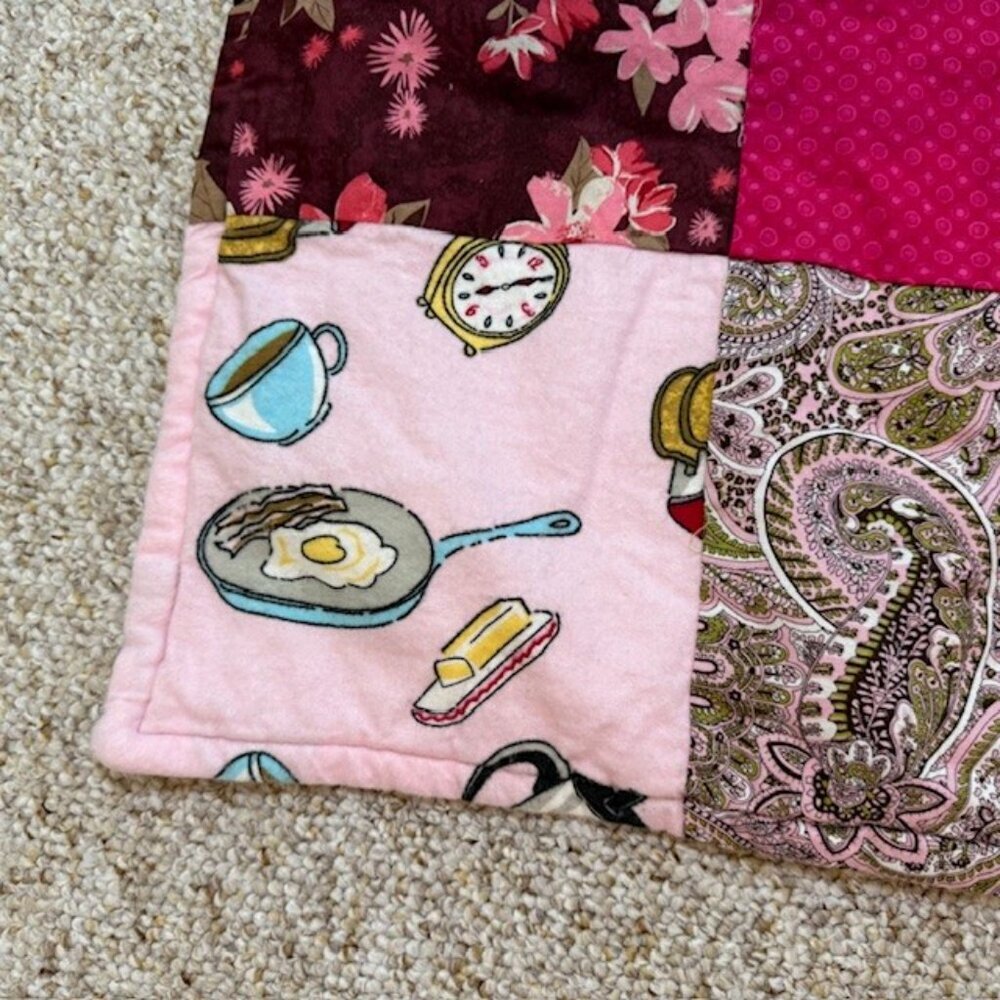 Homemade wheelchair/baby/wallhanging  36x36 Girl Patchwork Quilt - Picture 9 of 12